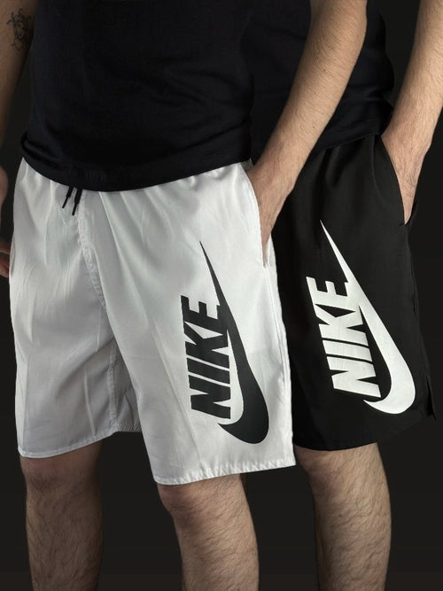 Kit com 2 Bermuda Big Nike Club