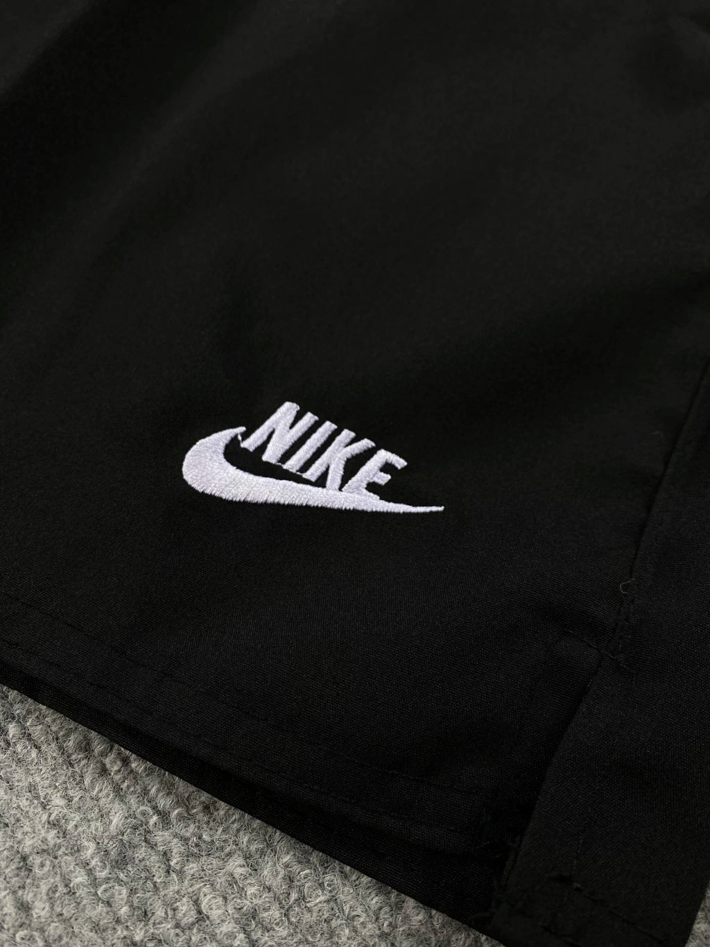 Kit com 2 Bermuda Nike Club