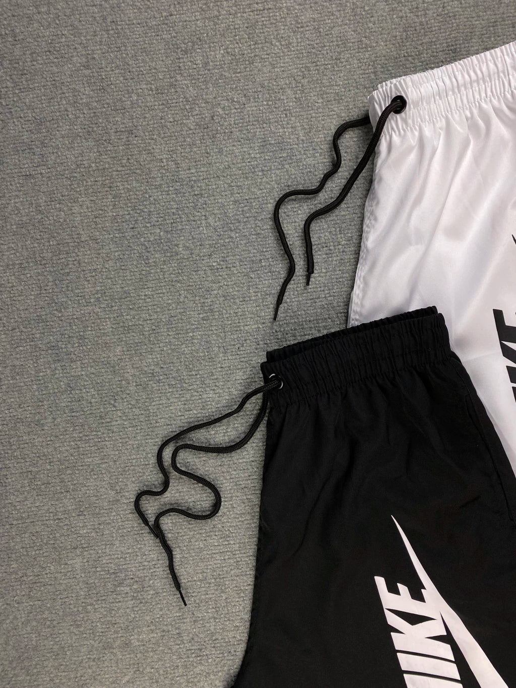 Kit com 2 Bermuda Big Nike Club