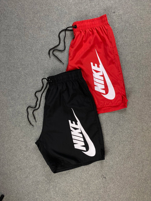 Kit com 2 Bermuda Big Nike Club