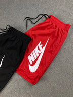 Kit com 2 Bermuda Big Nike Club